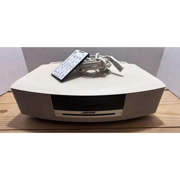 Bose Wave Radio CD Player AWRCC2  - Platinum White with Bluetooth Adapter - Picture 4 of 12